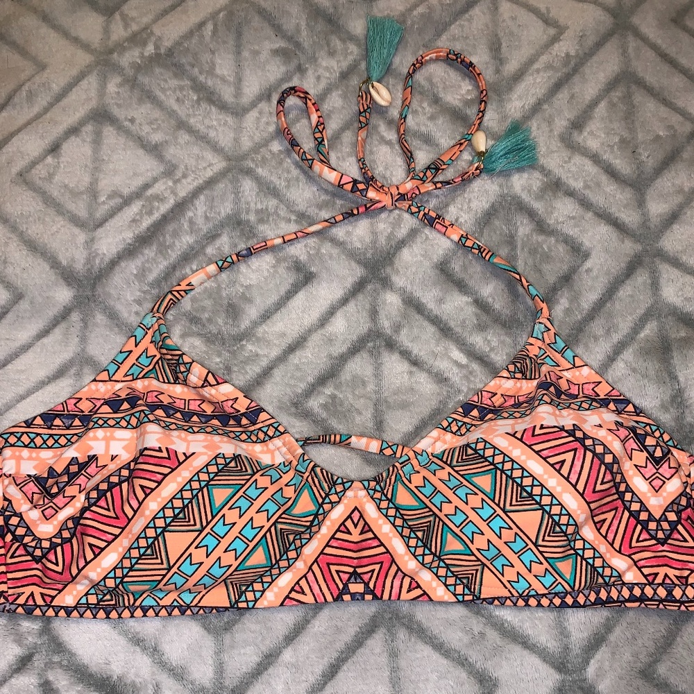 Xhilaration bikini top